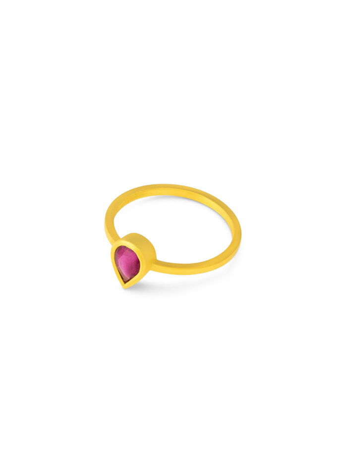 18K Yellow Gold Ring with Natural Pink Tourmaline