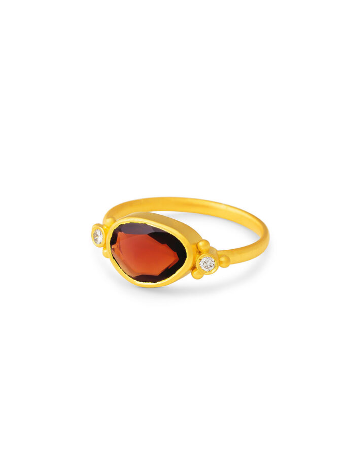 18K Yellow Gold Diamond Ring with Natural Garnet