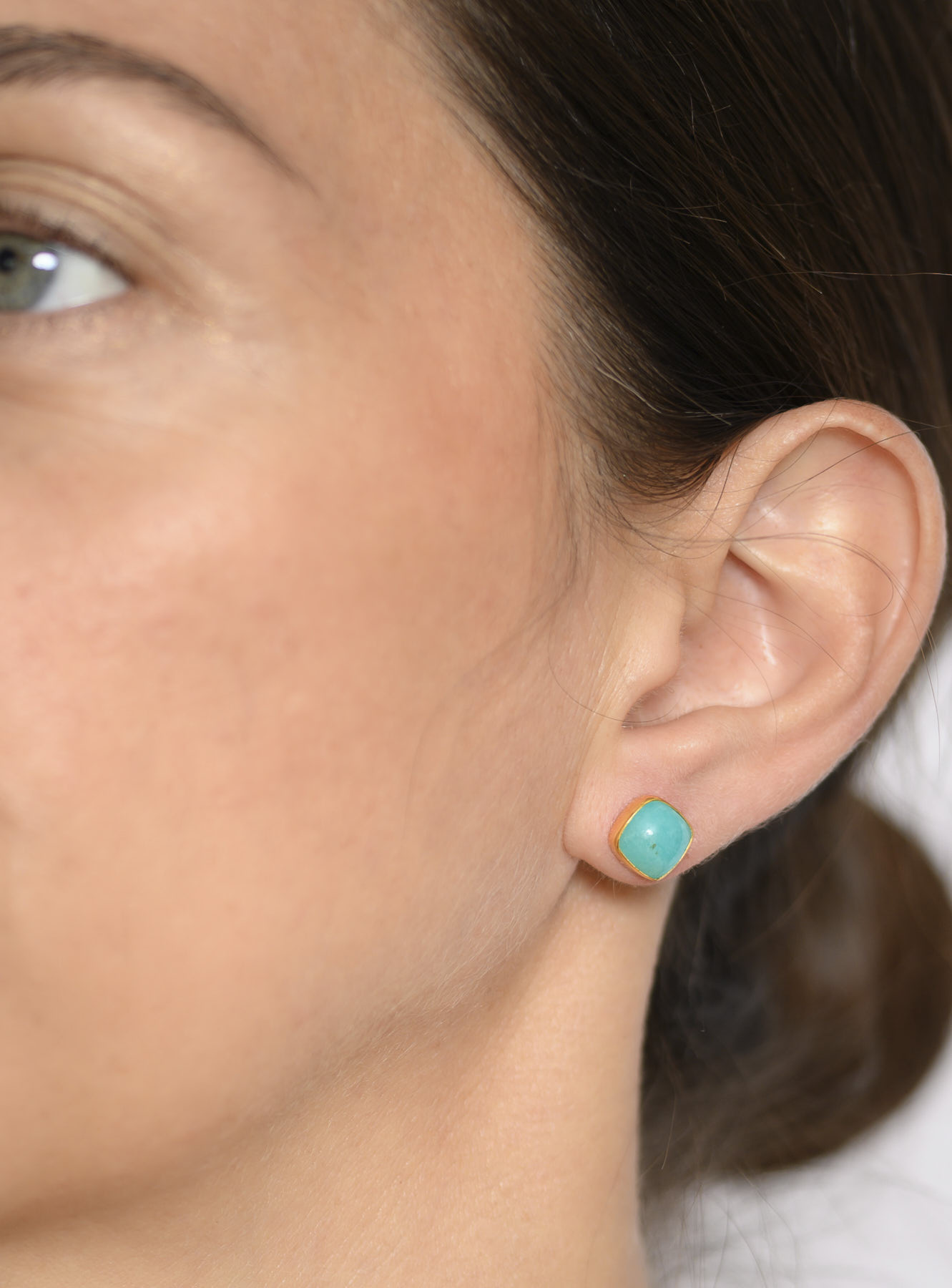 handmade golden earrings with amazonite