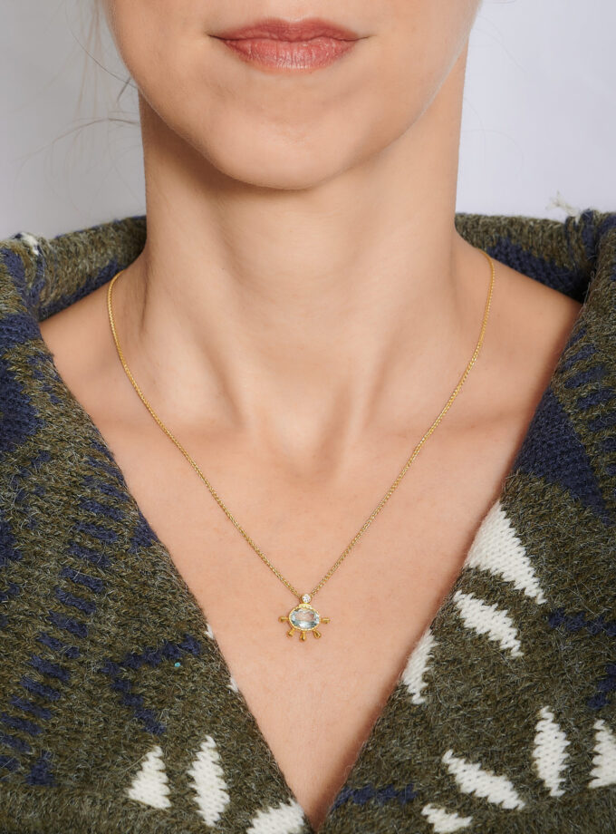 Natural Aquamarine and Diamond 18k Gold Necklace